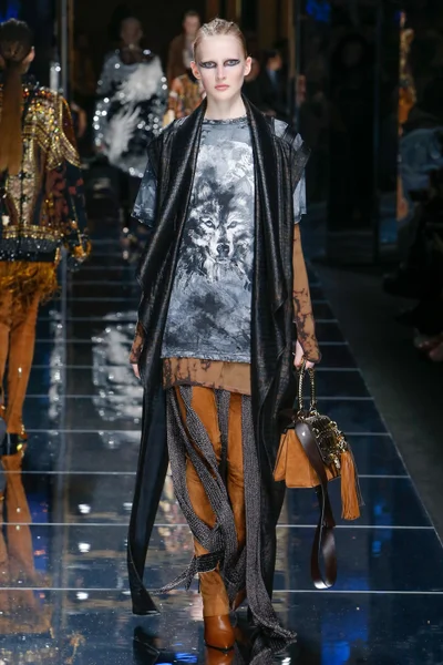 Look 33
